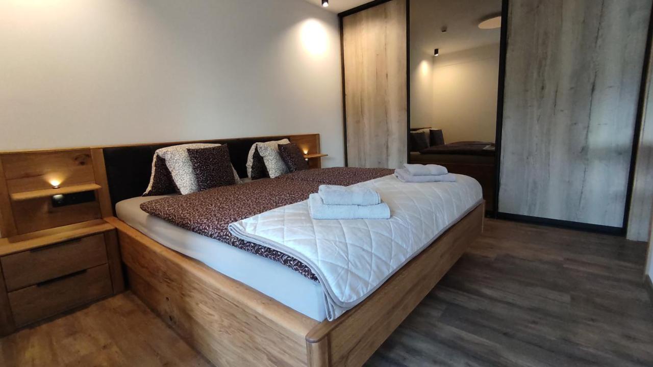 Apartman S Vyhladom Na Stity Ovruc 312 Štrbské Pleso Exterior foto