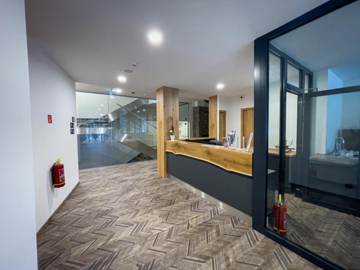 Apartman S Vyhladom Na Stity Ovruc 312 Štrbské Pleso Exterior foto