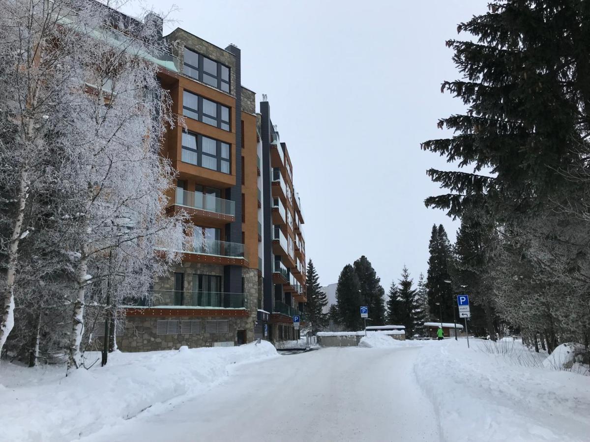 Apartman S Vyhladom Na Stity Ovruc 312 Štrbské Pleso Exterior foto